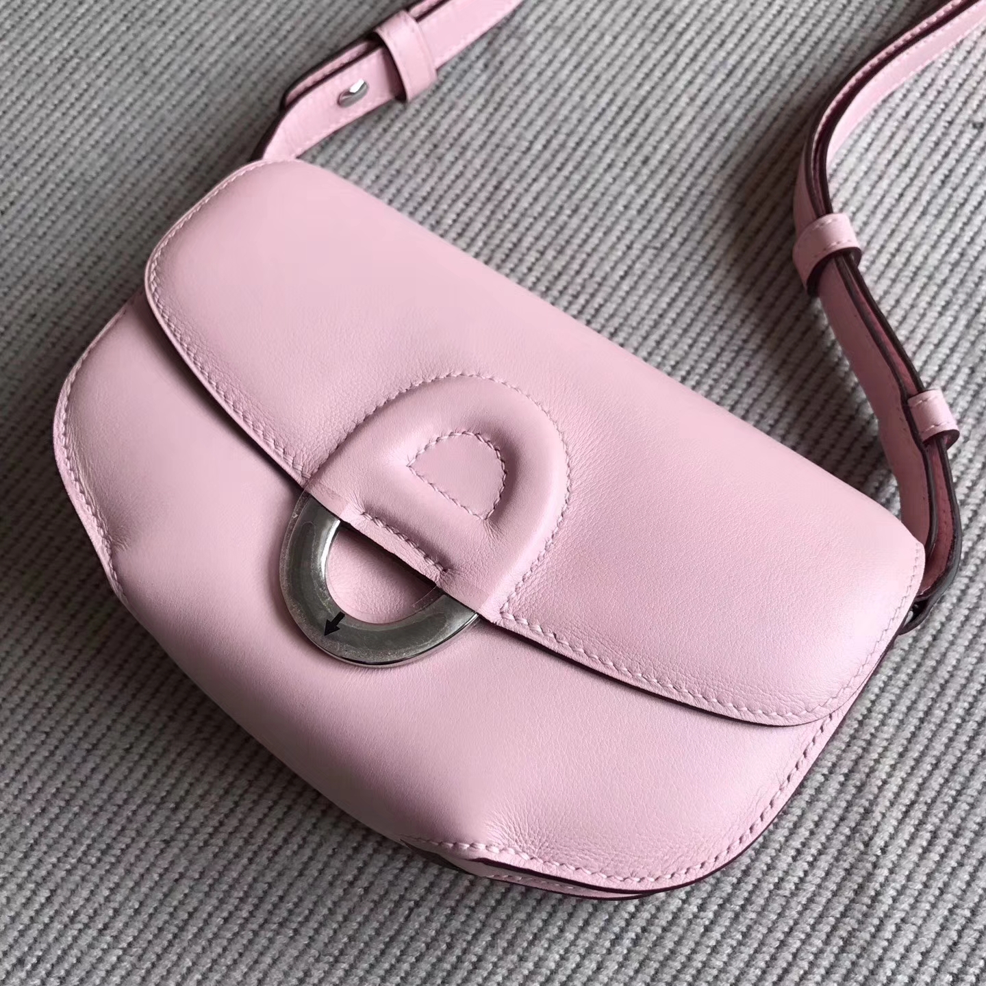 New Arrival Hermes 3Q New Pink Swift Calfskin Cherche Midi Bag20cm