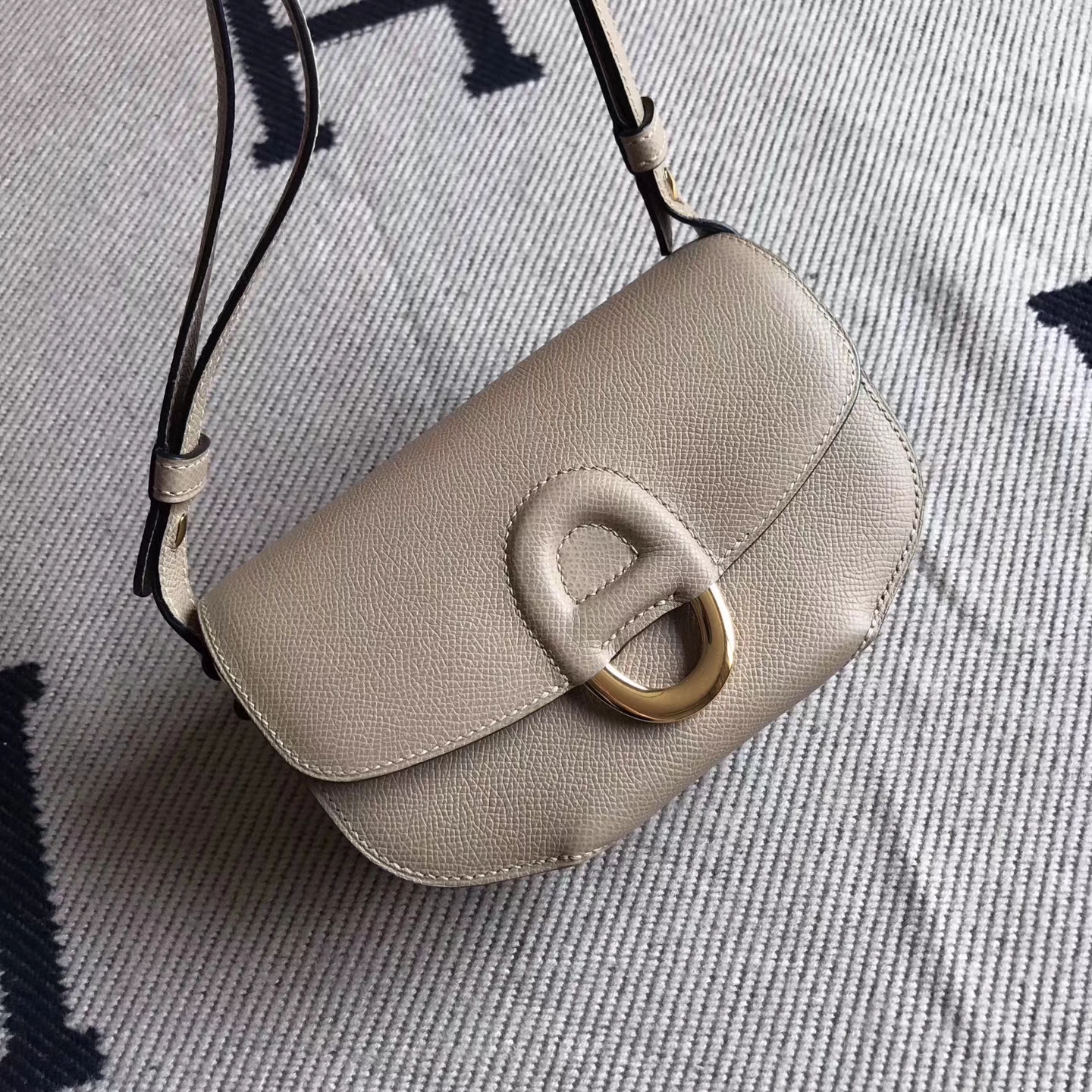 Luxury Hermes Epsom Leather Cherche Midi Bag in S2 Trench Grey