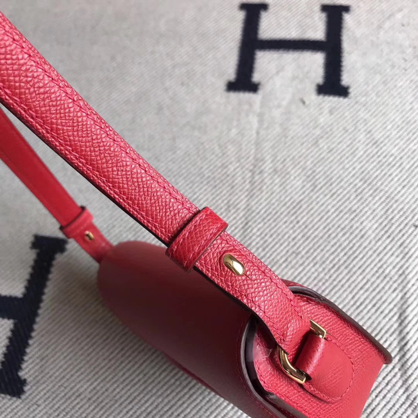 Hermes Cherche Midi Bag20cm in Q5 Rouge Casaque Epsom Leather Gold Hardware