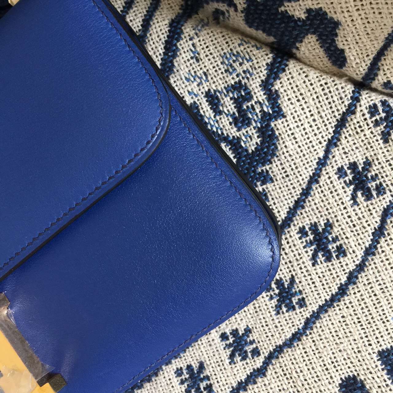 Hermes 7T Blue Electric Swift Leather Constance Bag Women&#8217;s Cross-body Bag