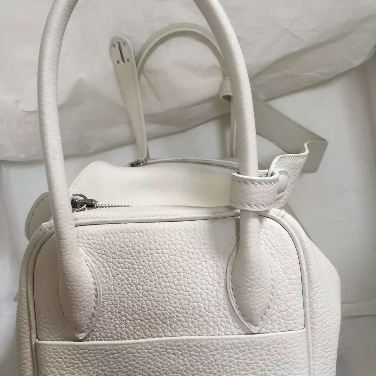 Hot Sale Hermes Wool White Togo Leather 26CM Lindy Bag Women&#8217;s Shoulder Bag