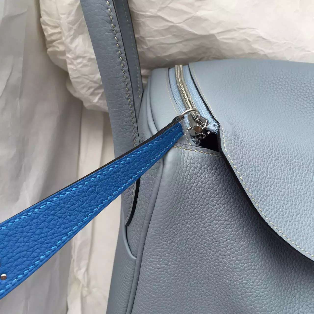 Sale Hermes J7 Blue Lin &#038; 7Q Cribe Blue Togo Leather Lindy Bag26CM Ladies&#8217; Handbag