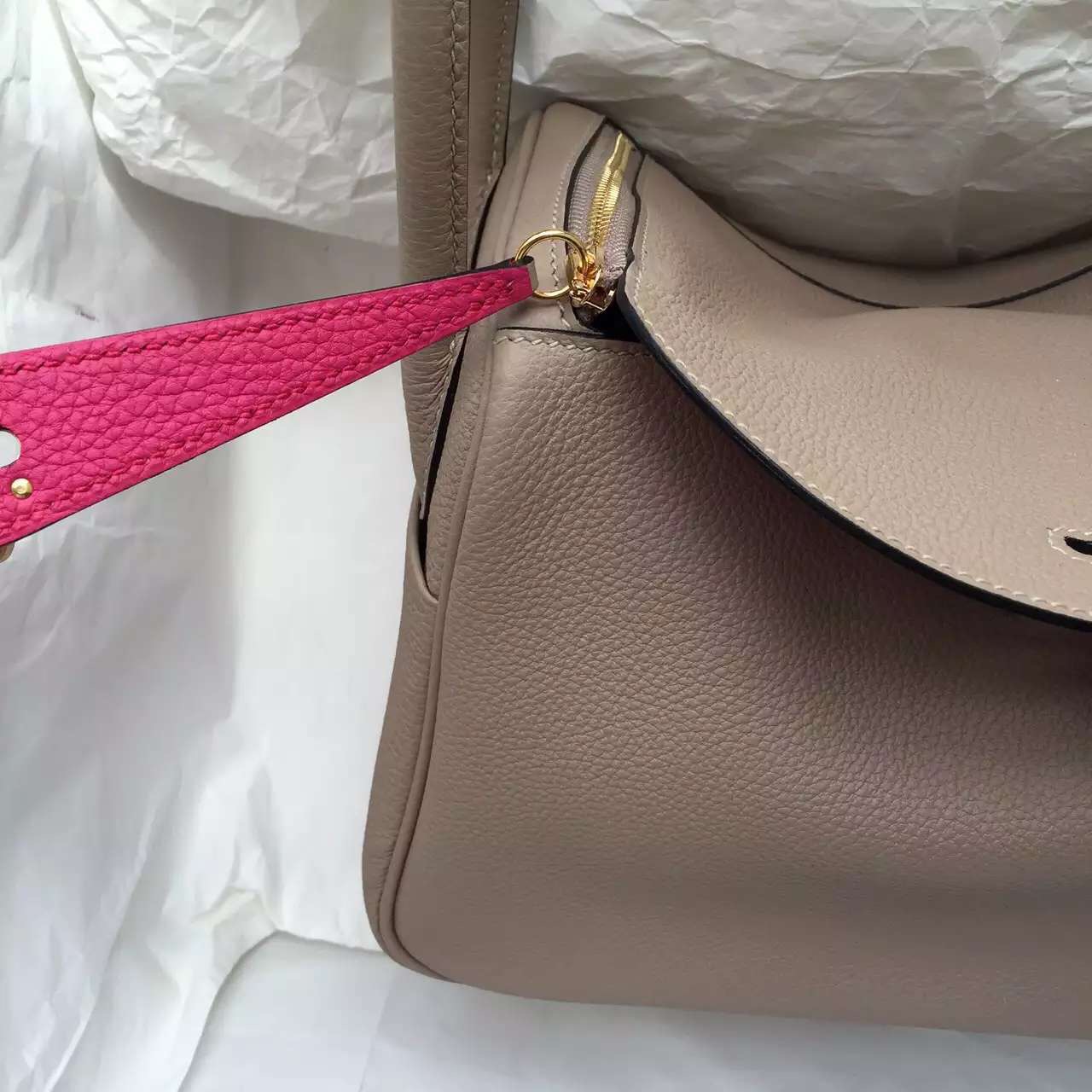Cheap Hermes Gris Tourterelle &#038; 5R Hot Pink Togo Leather Lindy Bag 26CM