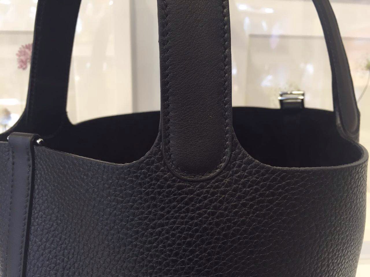 High Quality Hermes Togo Leather &#038; Swift Leather Picotin Lock Handbag in Black