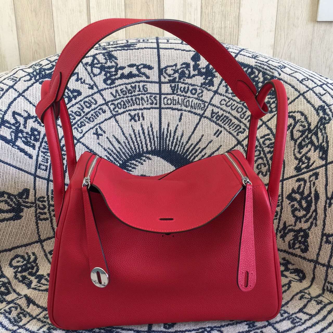 Online Shopping Hermes Q5 Chinese Red Togo Leather Lindy Bag 30cm