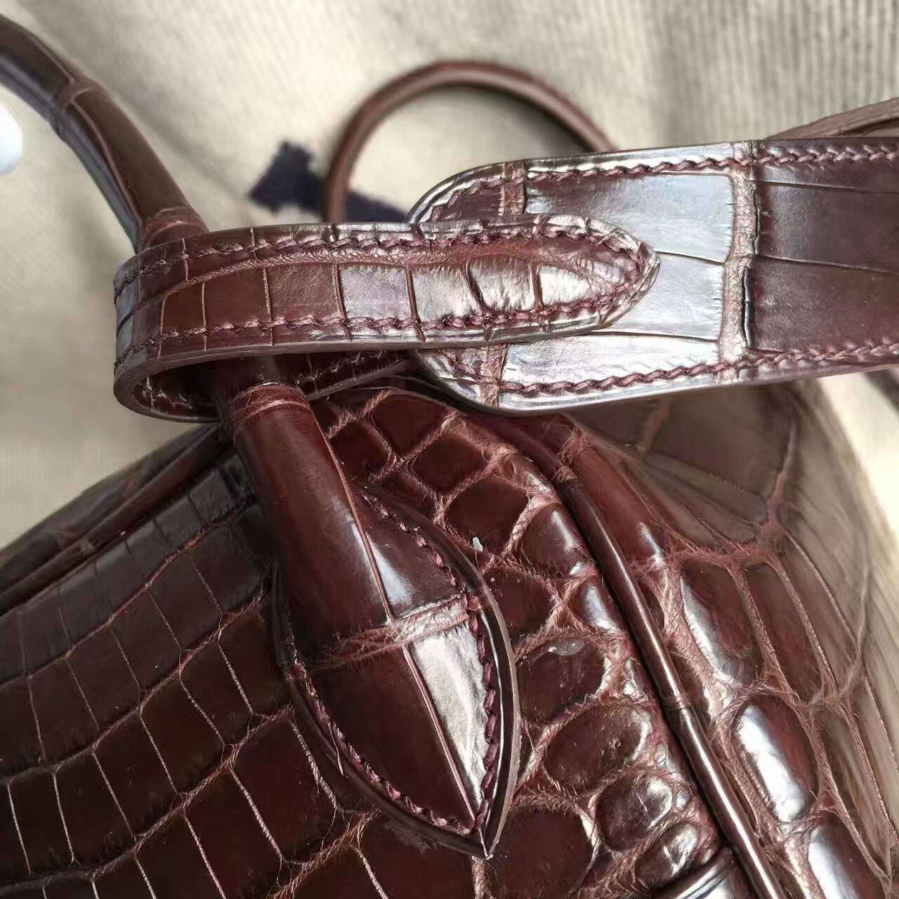 Wholesale Hermes Crocodile Matt Leather Lindy Bag 30cm in Chocolate Color