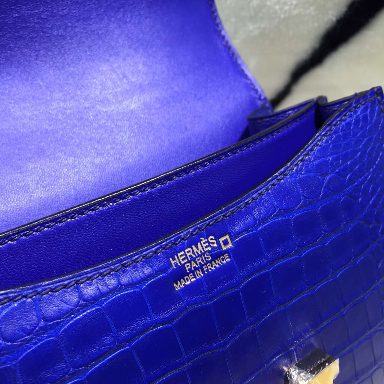 Hand Stitching Hermes 7T Blue Electric Crocodile Skin Leather Constance Bag 19CM