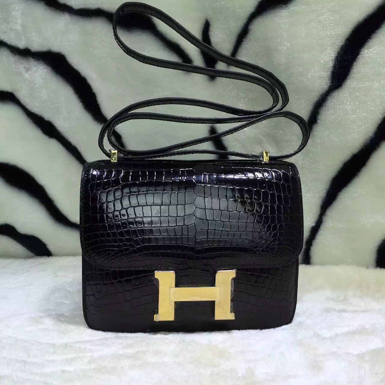Discount Hermes Crocodile Leather Constance Bag 19CM CK89 Black Gold Hardware