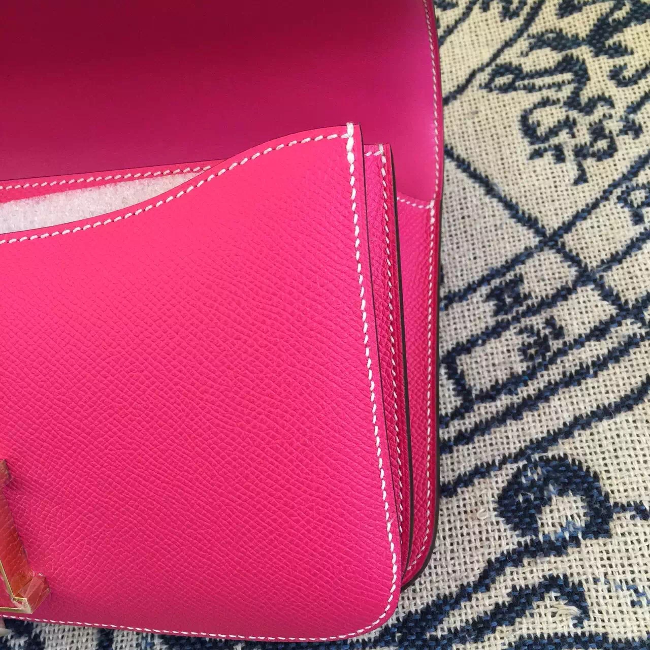 Luxury Hermes Hand Stitching E5 Rose Tyrien Epsom Leather Constance Bag26CM