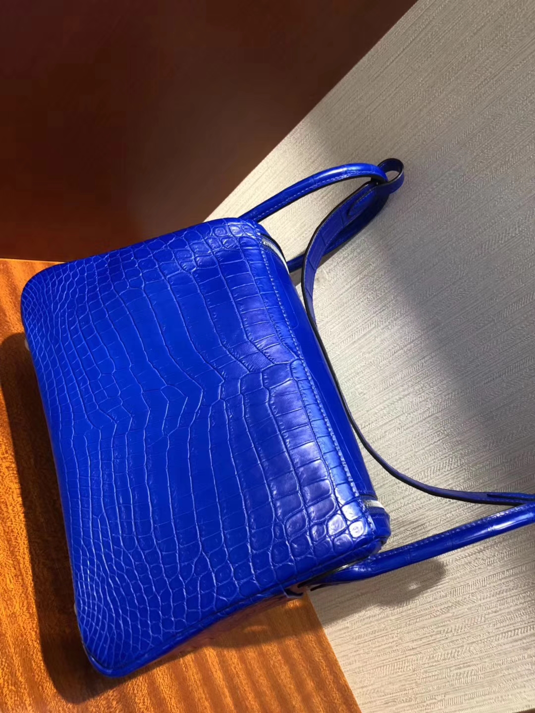 Fashion Hermes Matt Crocodile Leather Lindy Bag26CM in 7T Blue Eletric Silver Hardware