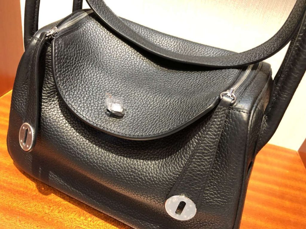 Discount Hermes Lindy26CM Shoulder Bag in Black Togo Calf Orange inner Silver Hardware