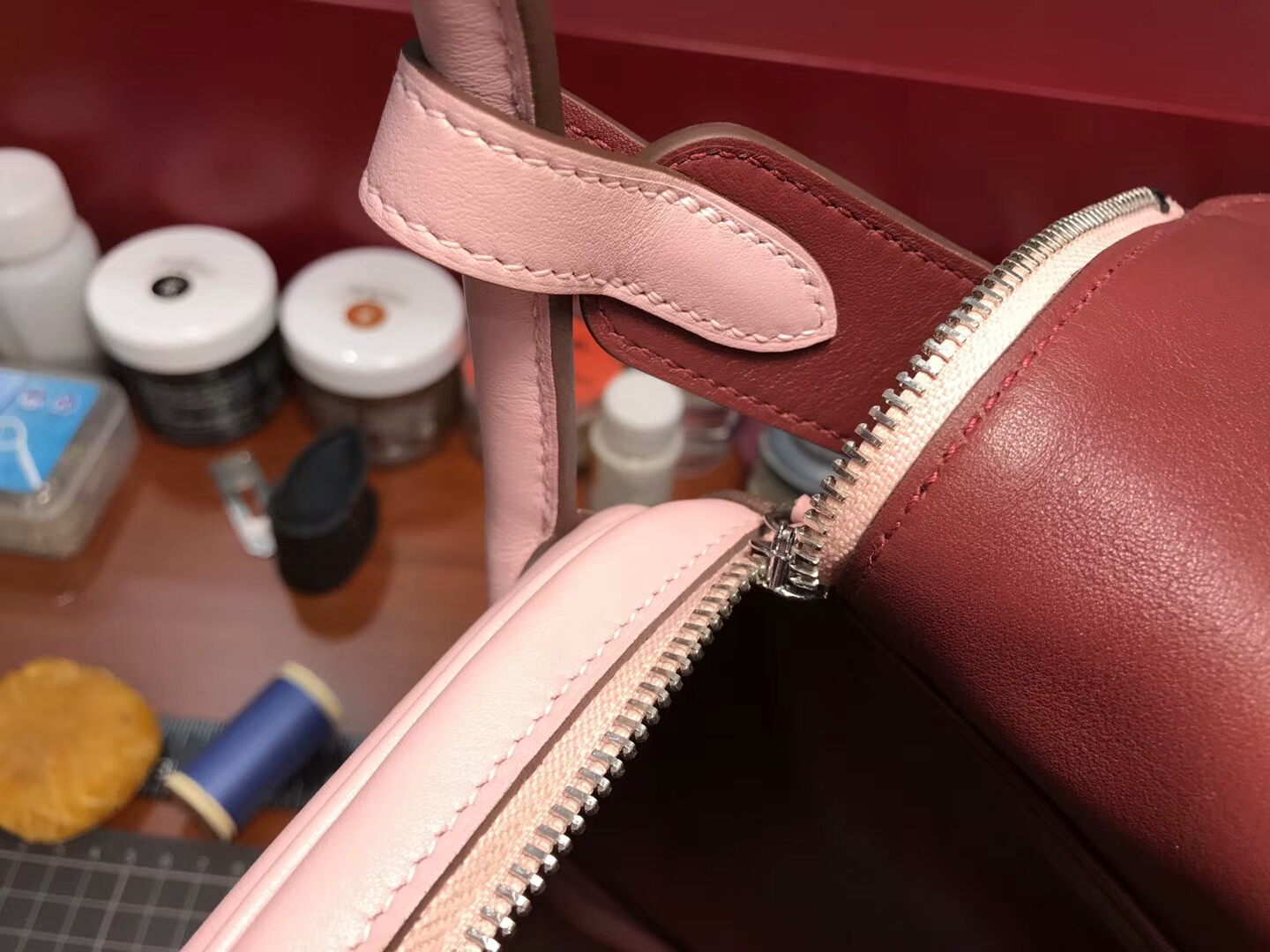 Fashion Hermes 3Q Rose Sakura Swift Calf Lindy Bag26/30CM Silver Hardware