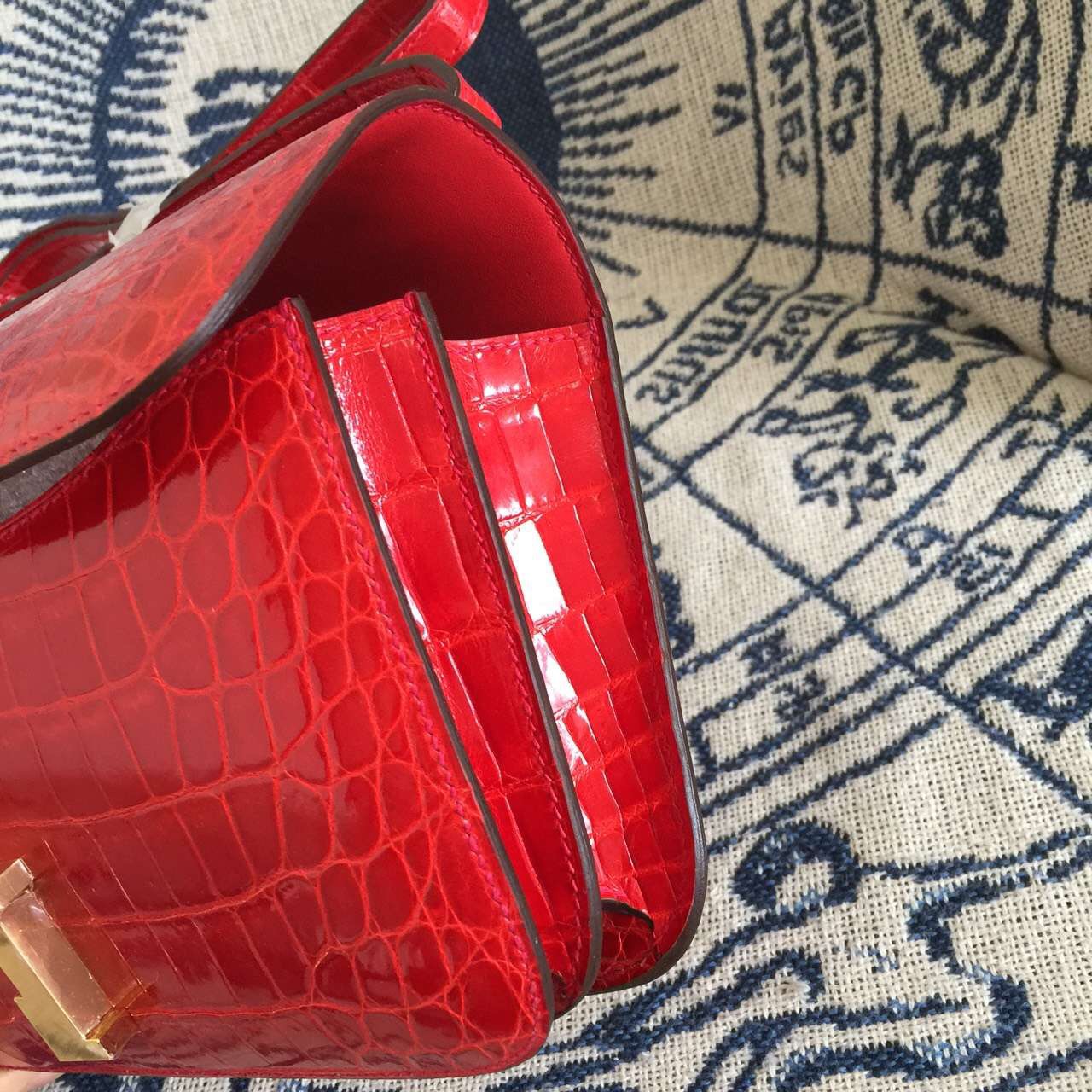 Online Store Hermes Constance26 Crocodile Leather Ferrari Red Women&#8217;s Bag