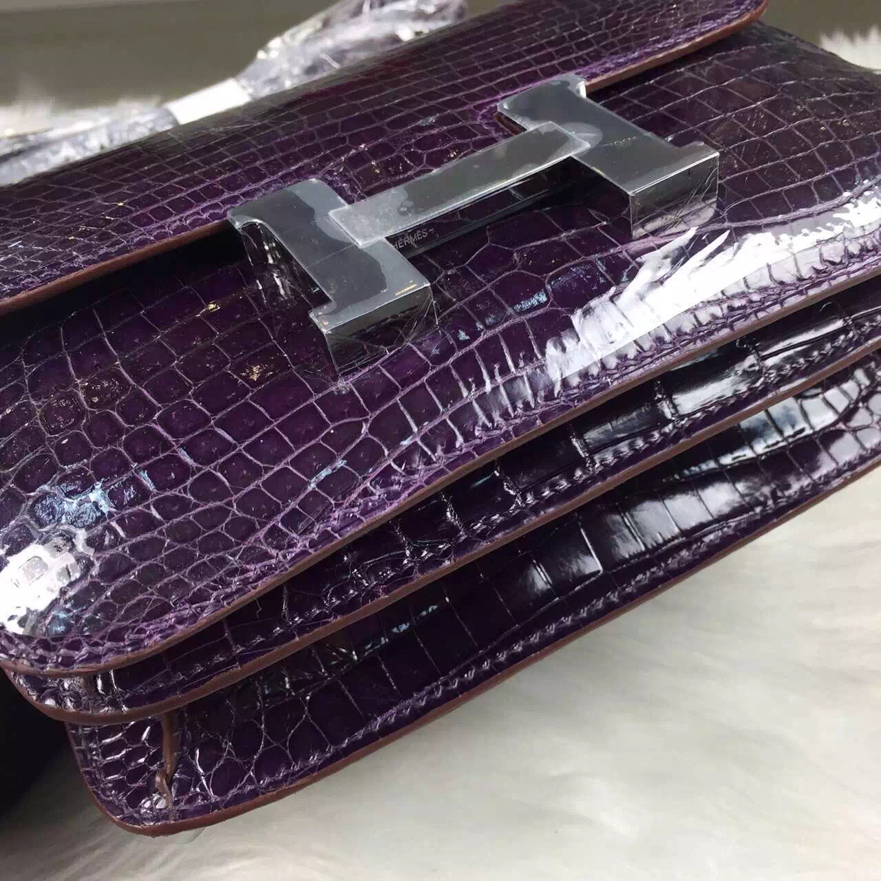 Hand Stitching Hermes Constance19cm 9G Violet Crocodile Shiny Leather