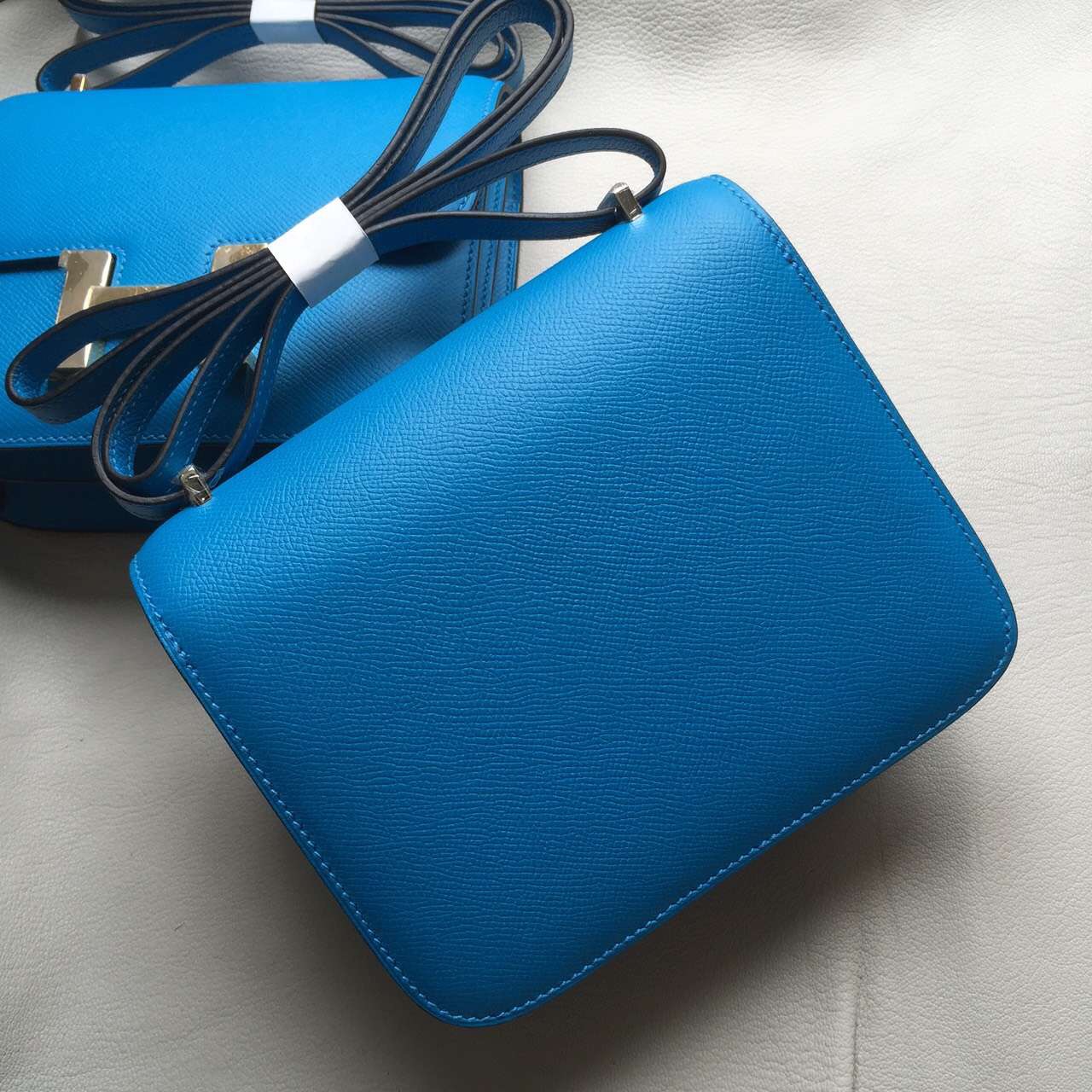 Hand Stitching Hermes Epsom Leather Constance Bag 19cm in 7Q Mykonos Blue