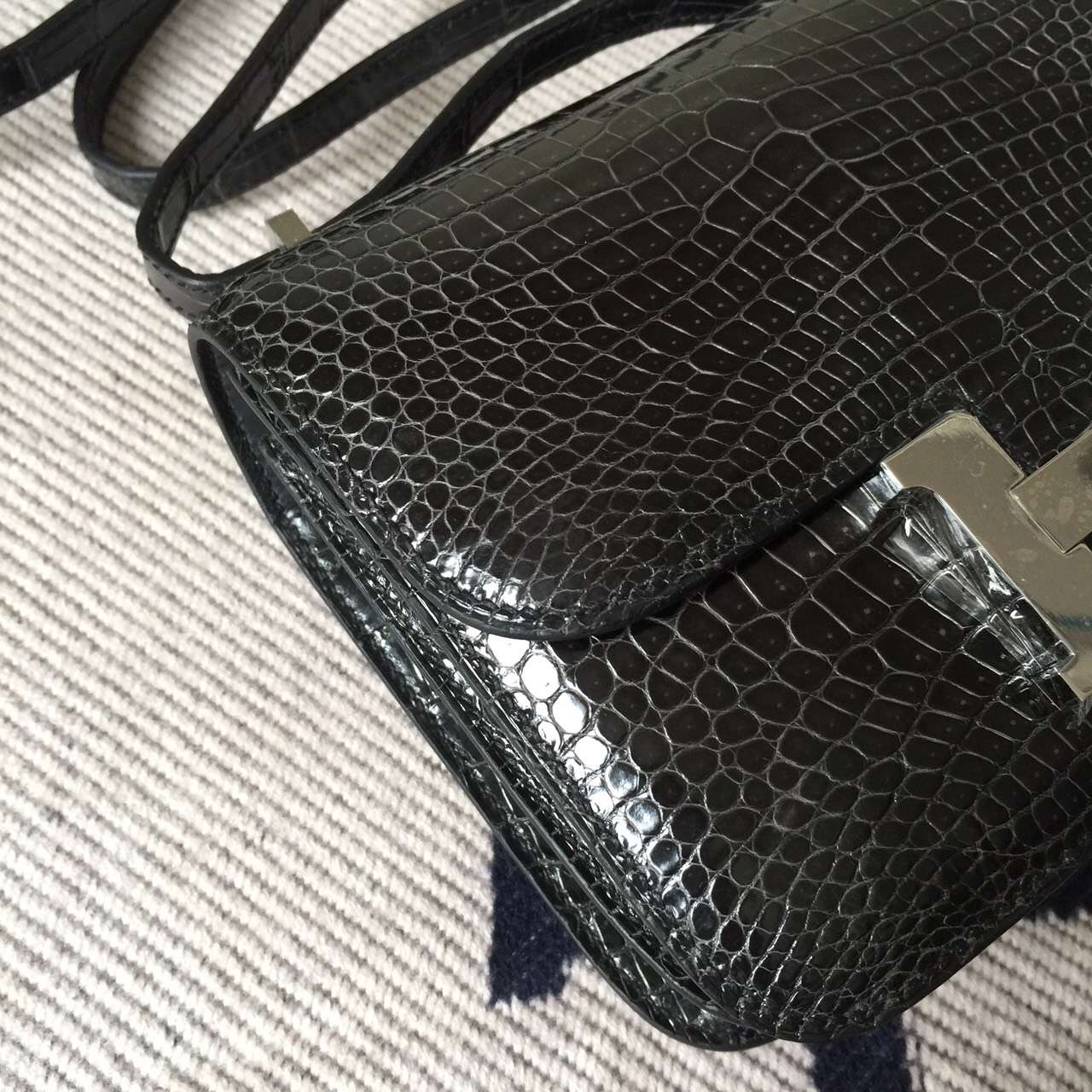 Hermes Graphite Grey Crocodile Shiny Leather Constance Bag19cm