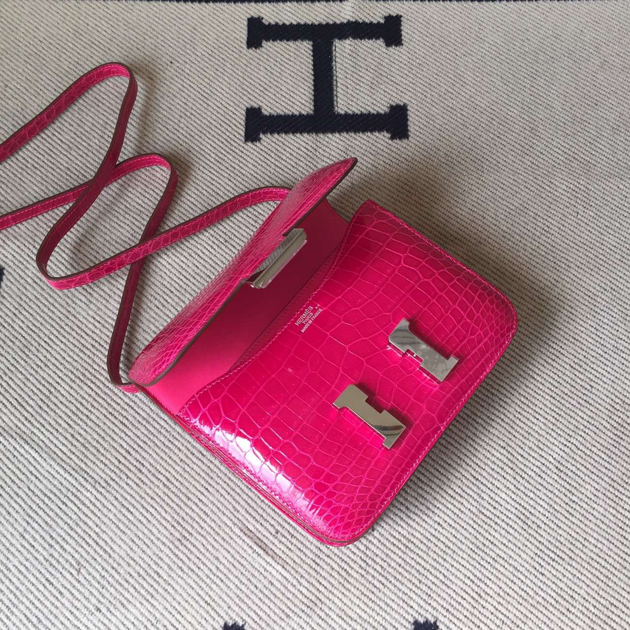Sale Hermes Constance Bag 19CM Hot Pink Crocodile Shiny Leather