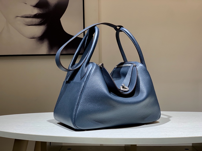 Fashion Hermes Clemence Calf Lindy Women&#8217;s Bag in 7A Bleu Thalassa Silver Hardware
