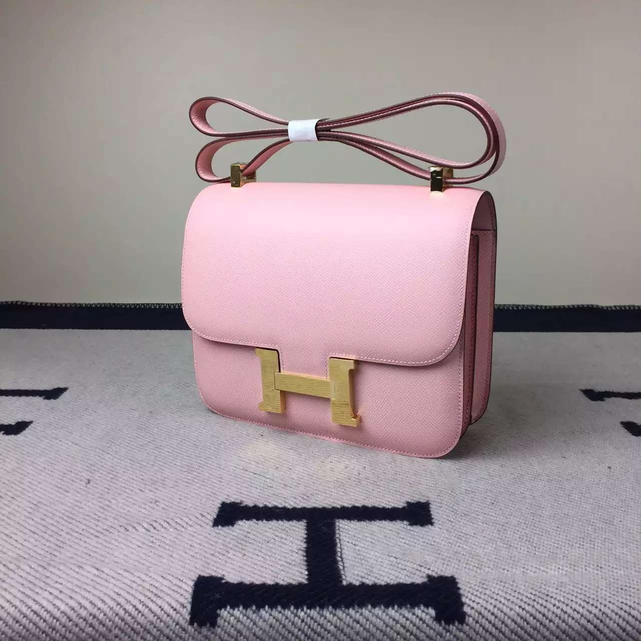 Pretty Hermes Epsom Calfskin Leather Constance24cm Bag in 3Q New Pink