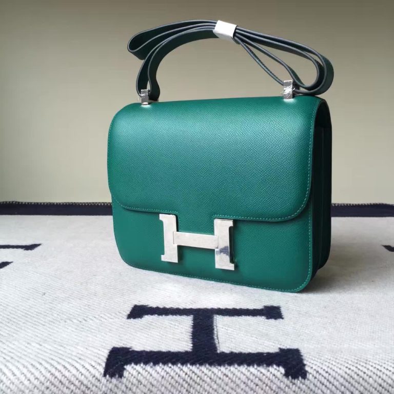 Hermes Z6 Malachite Green Epsom Calf Leather Constance 24cm Bag