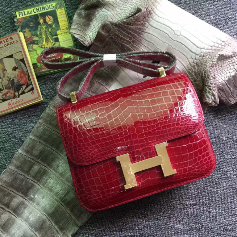 Hermes Q5 Rouge Casaque Crocodile Shiny Leather Constance Bag 19/ 24CM