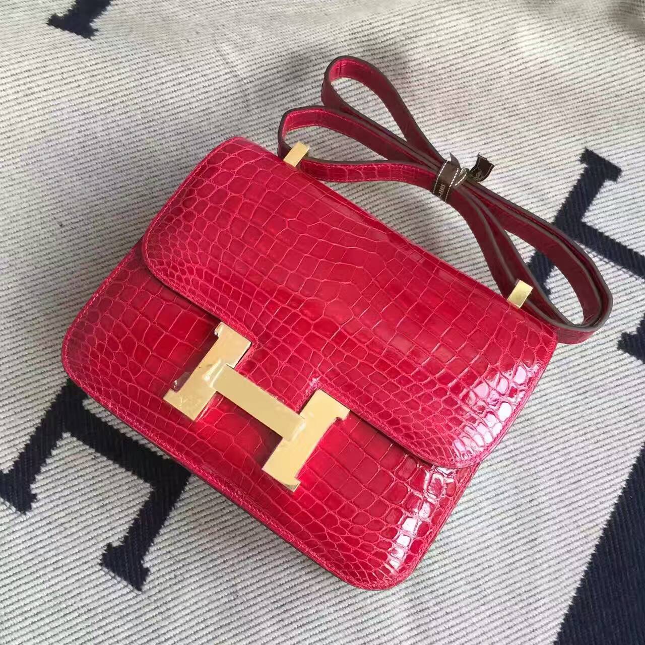 New Fashion Hermes Constance Bag24cm Q5 Rouge Casaque Crocodile Shiny Leather