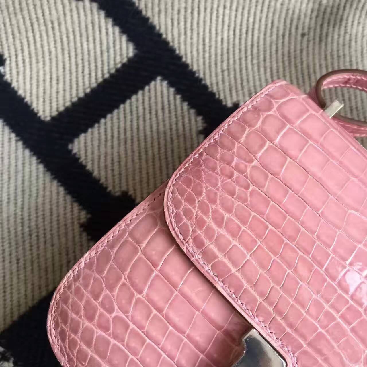 Hot Sale Hermes Light Pink  Crocodile Shiny Leather Constance Bag 19cm