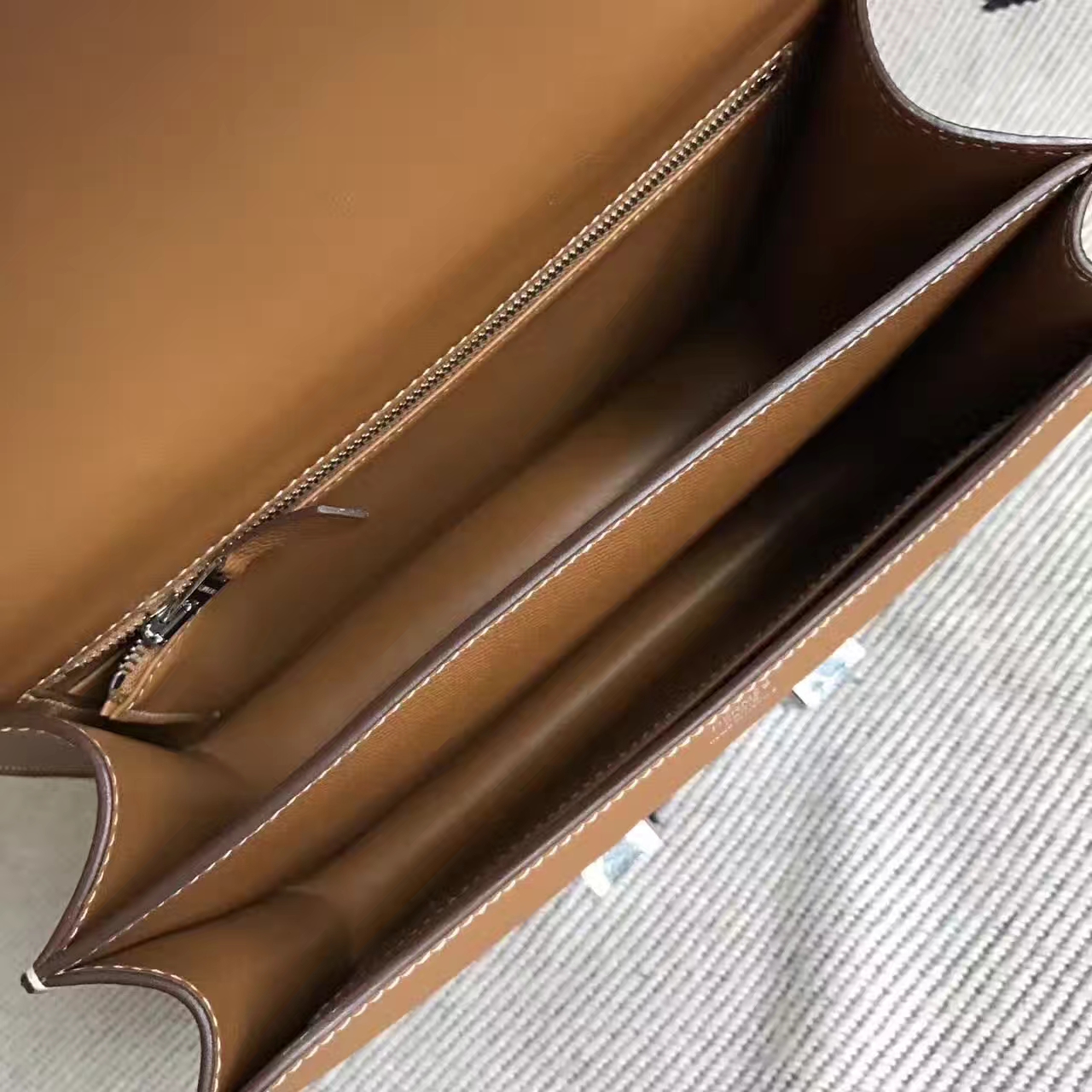 Hand Stitching Hermes CK37 Gold Epsom Leather Constance Shoulder Bag23cm