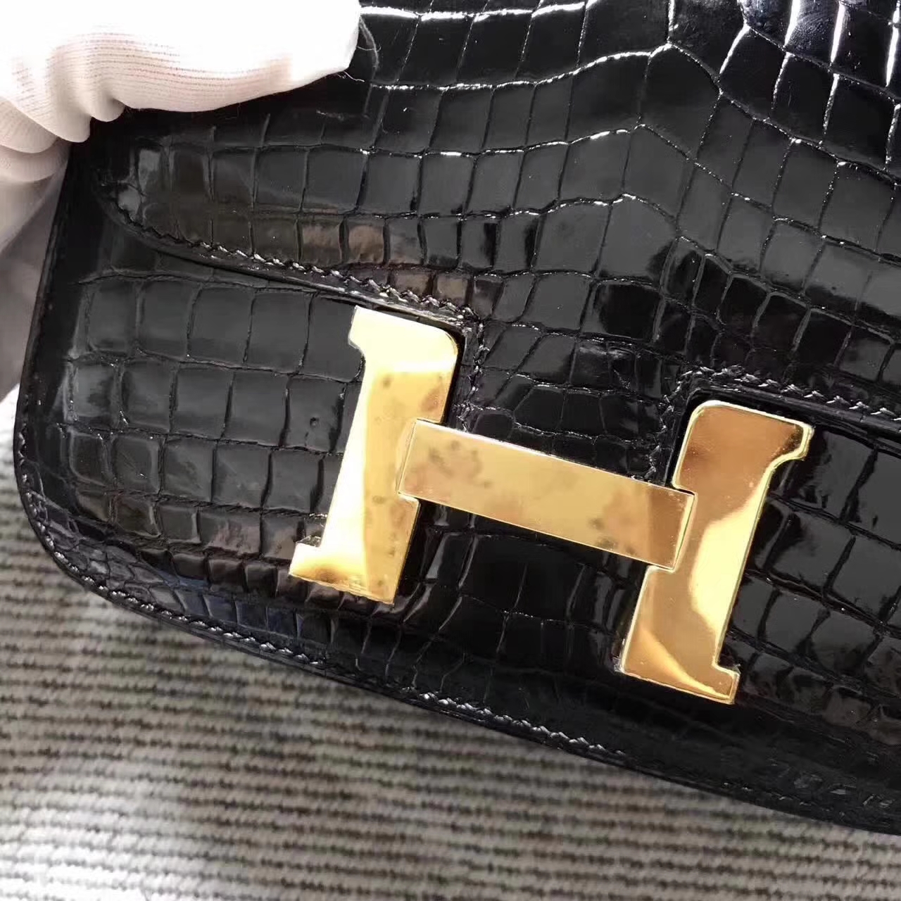 Discount Hermes Constance19cm Black Shiny Crocodile Leather Shoulder Bag