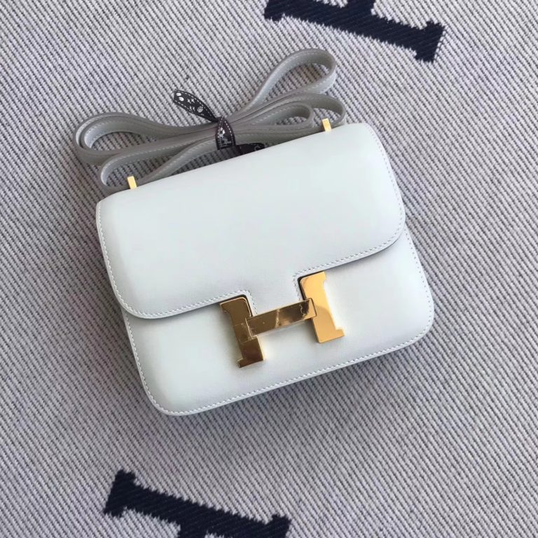 Hermes CK10 Craie White Swift Calfskin Constance 19cm Bag Gold Hardware