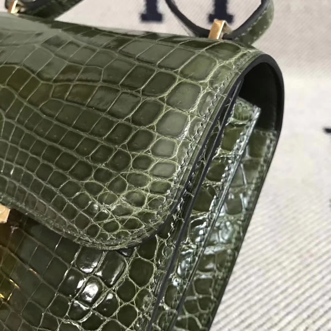High Quality Hermes V6 Olive Green Shiny Crocodile Constance Bag18cm