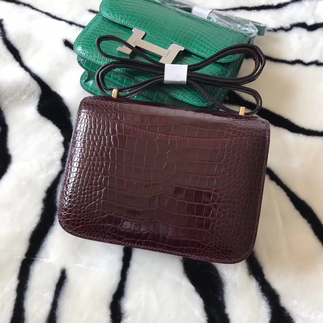 Luxury Hermes Constance Bag 18CM in CK57 Bordeaux Red Shiny Crocodile Leather