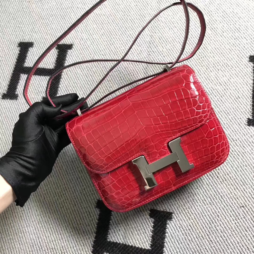 Luxury Hermes Rouge Casaque Shiny Crocodile Leather Constance Bag19CM