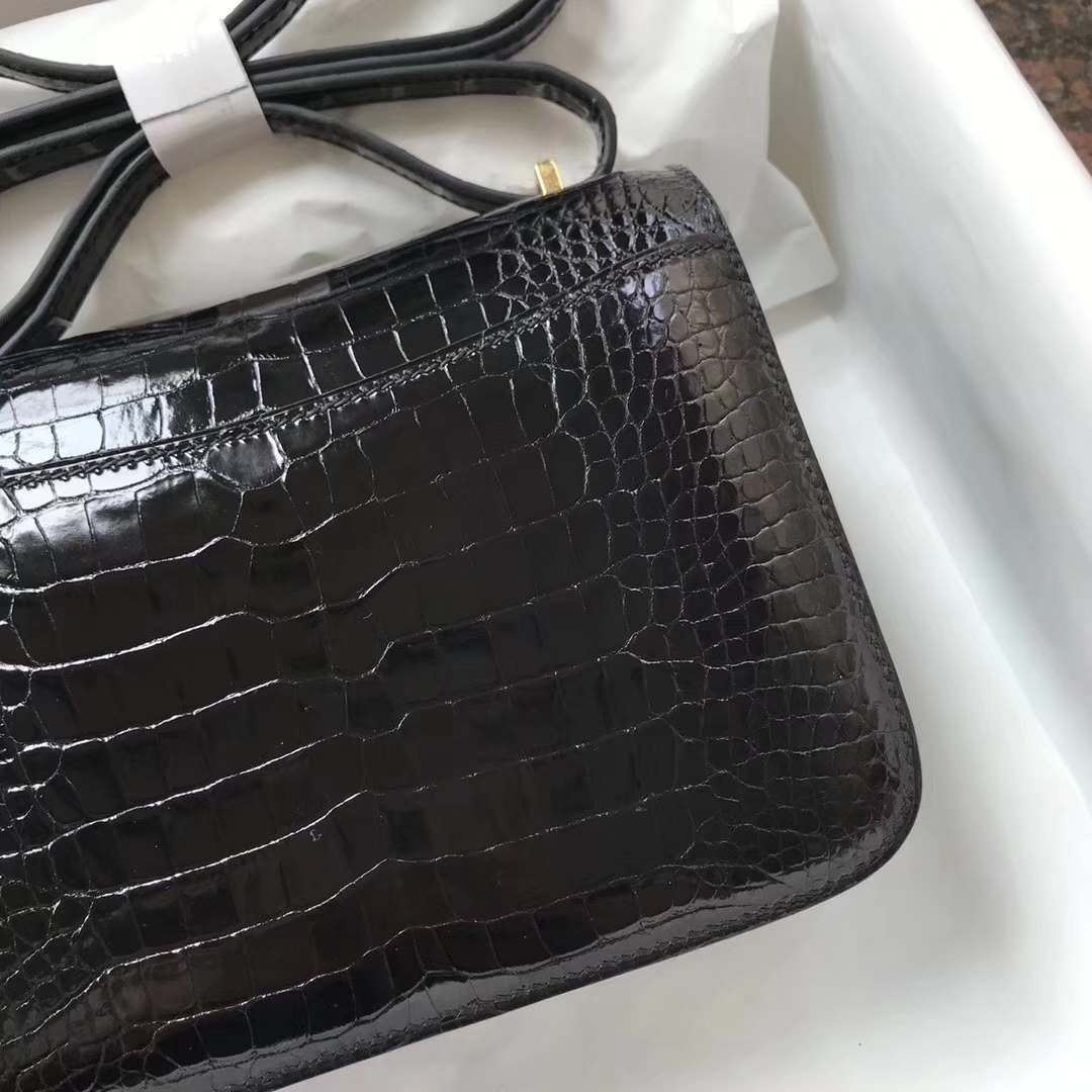 Wholesale Hermes CK89 Black Shiny Crocodile Leather Constance Bag18CM Gold Hardware