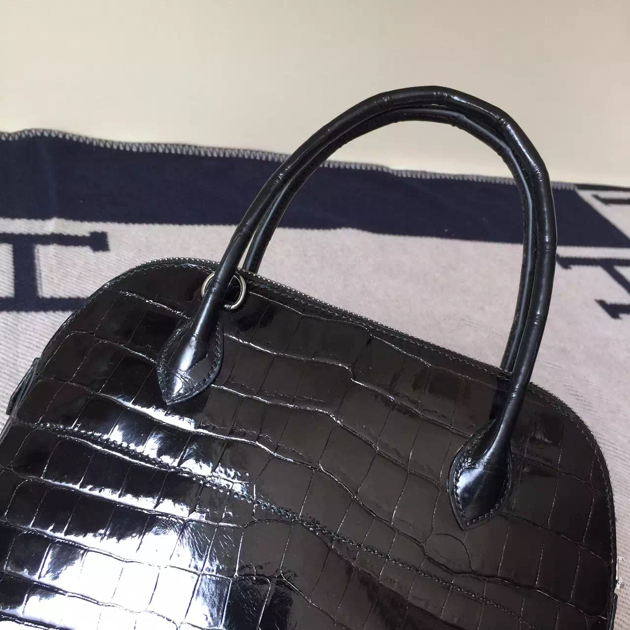 New Fashion Hermes Bolide Bag27cm Black Crocodile Shiny leather