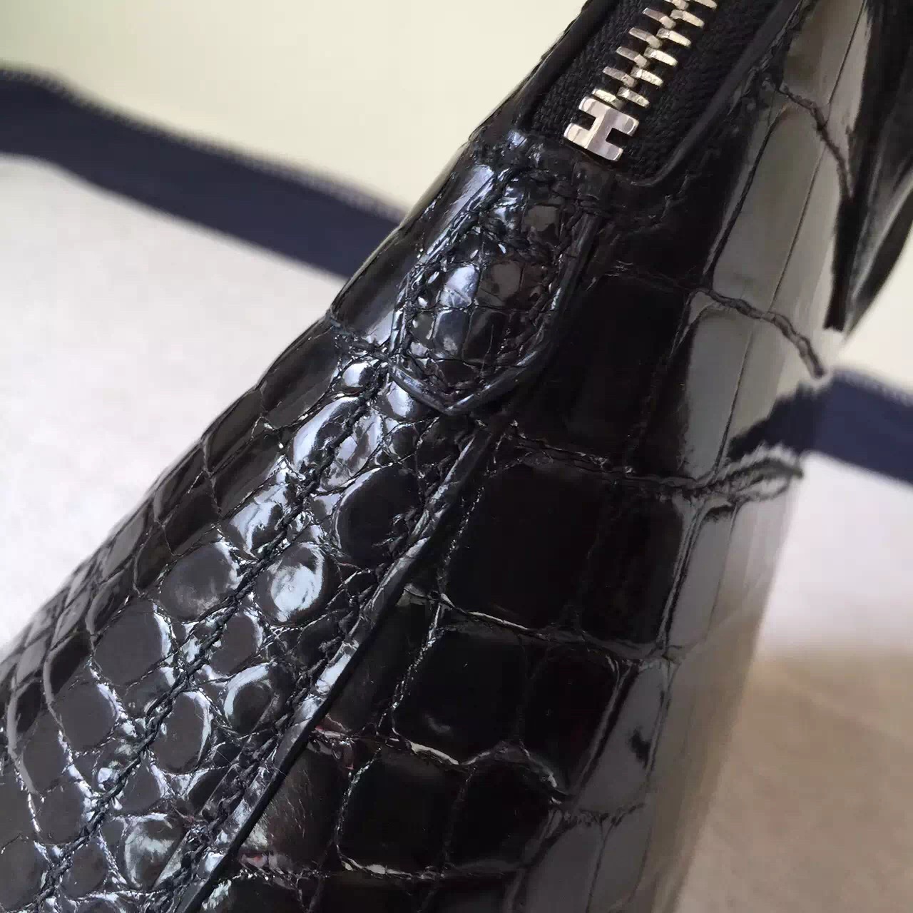 New Fashion Hermes Bolide Bag27cm Black Crocodile Shiny leather