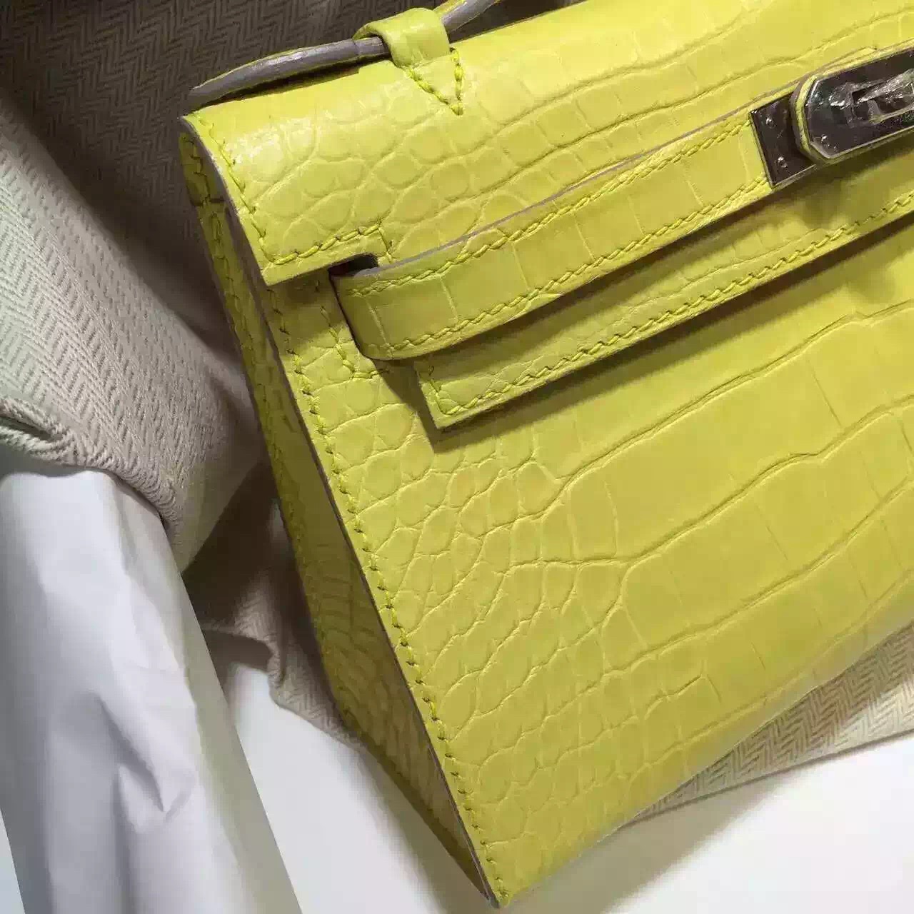 Discount Hermes Crocodile Skin Mini Kelly Bag in 9K Lemon Yellow Women&#8217;s Clutch