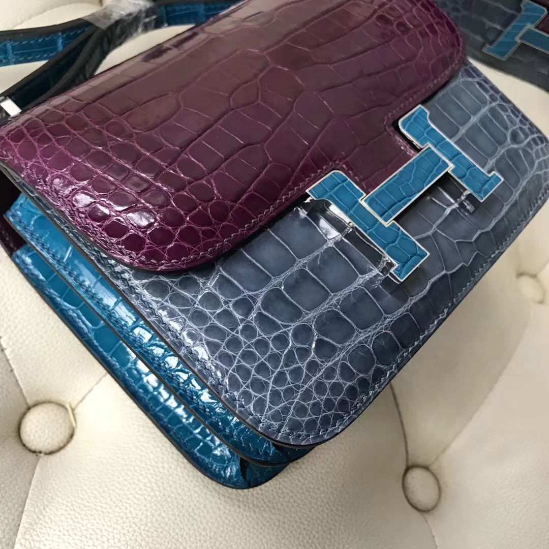 New Hermes Shiny Crocodile Constance18CM Bag in Galen Purple/Blue Jean/Blue Izmir