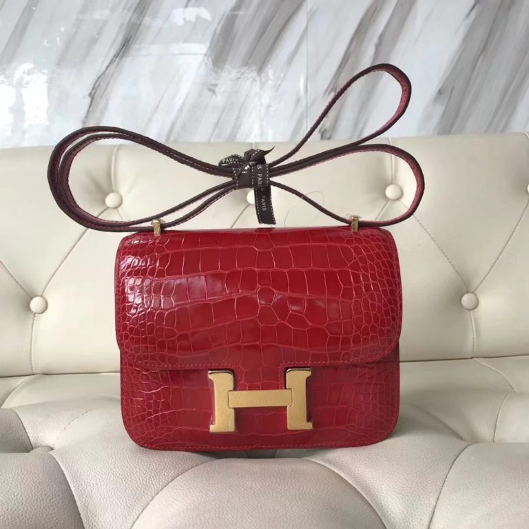 Hermes Shiny Crocodile Leather Constance 18CM Bag in CK95 Braise Gold Hardware