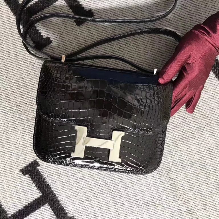Hermes Shiny Crocodile Leather Constance Bag 19CM in Black Silver Hardware