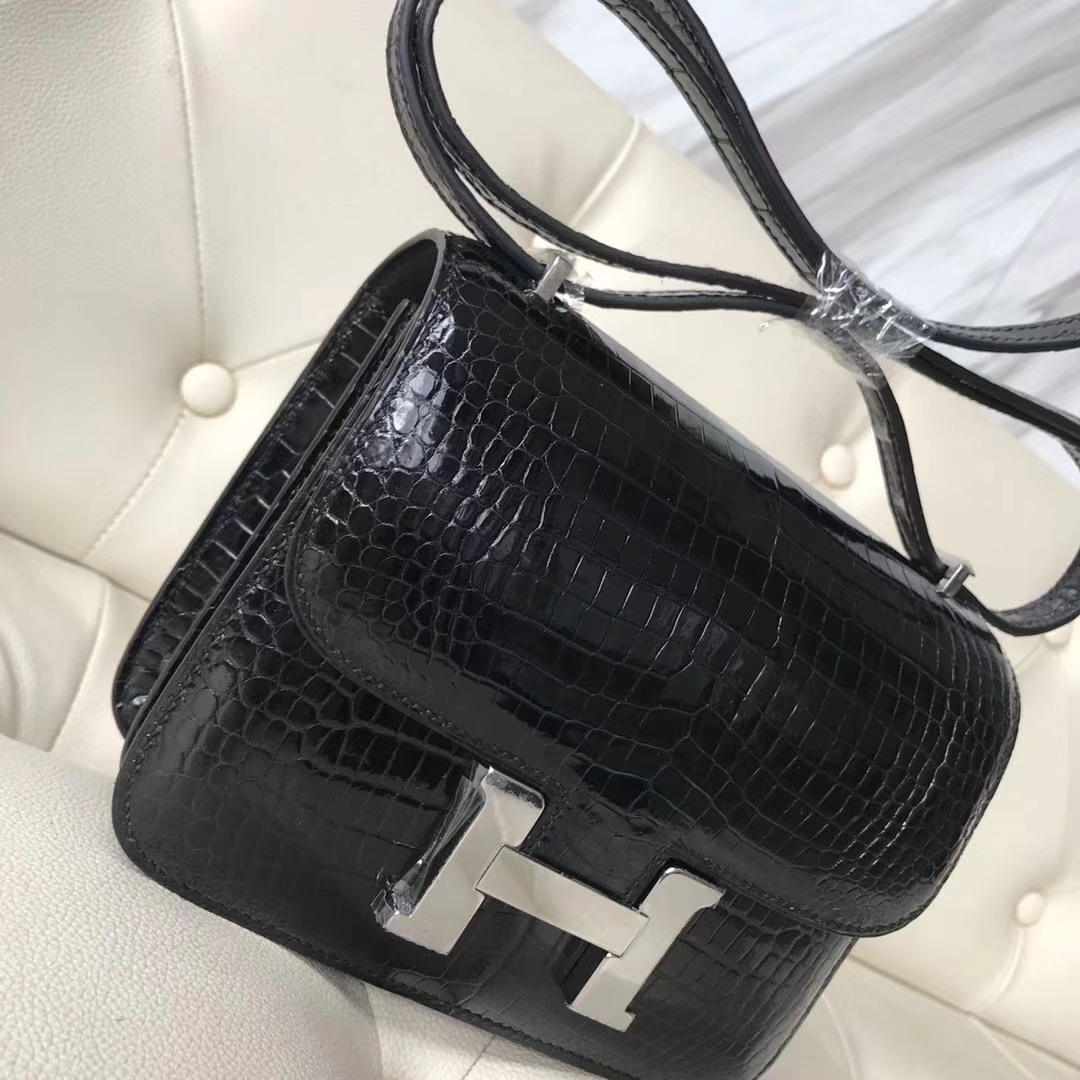 Fashion Hermes CK89 Noir Porosus Shiny Crocodile Constance18CM Bag Silver Hardware