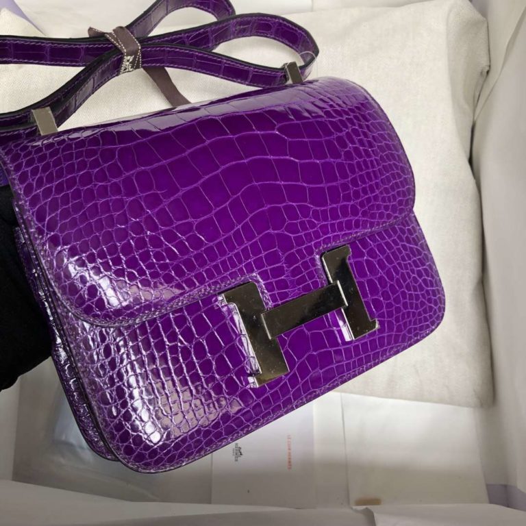 Hermes 5L Ultraviolet Shiny Crocodile Leather Constance 18CM Shoulder Bag Silver Hardware