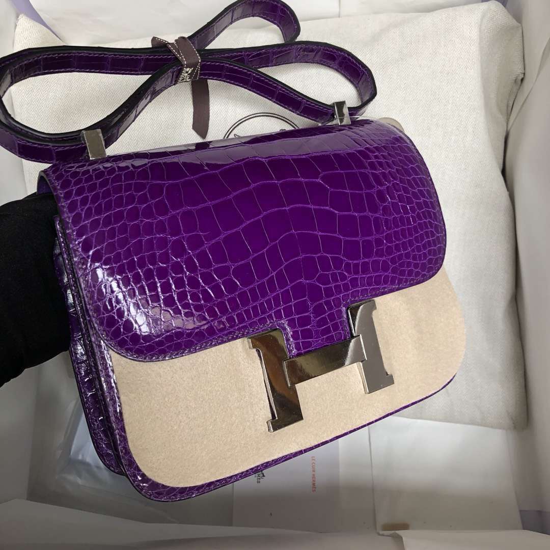 Noble Hermes 5L Ultraviolet Shiny Crocodile Leather Constance18CM Shoulder Bag Silver Hardware