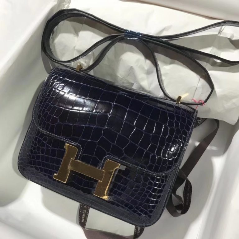 Hermes 7K Blue Saphir Shiny Crocodile Constance Shoulder Bag 18CM Gold Hardware