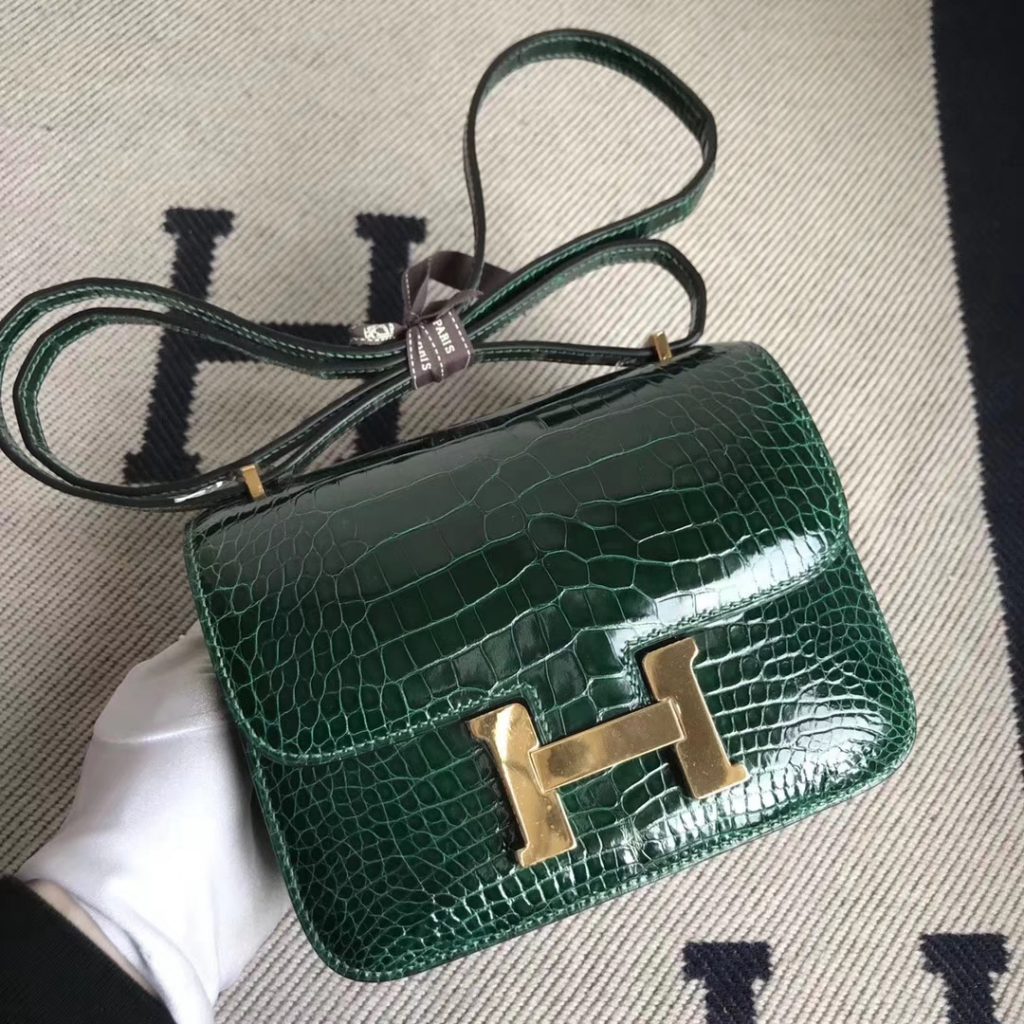 Luxury Hermes CK67 Vert Fonce Shiny Crocodile Constance Bag18CM Gold Hardware