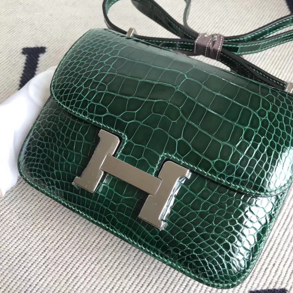 Fashion Hermes CK67 Vert Fonce Shiny Crocodile Constance Bag18CM Silver Hardware