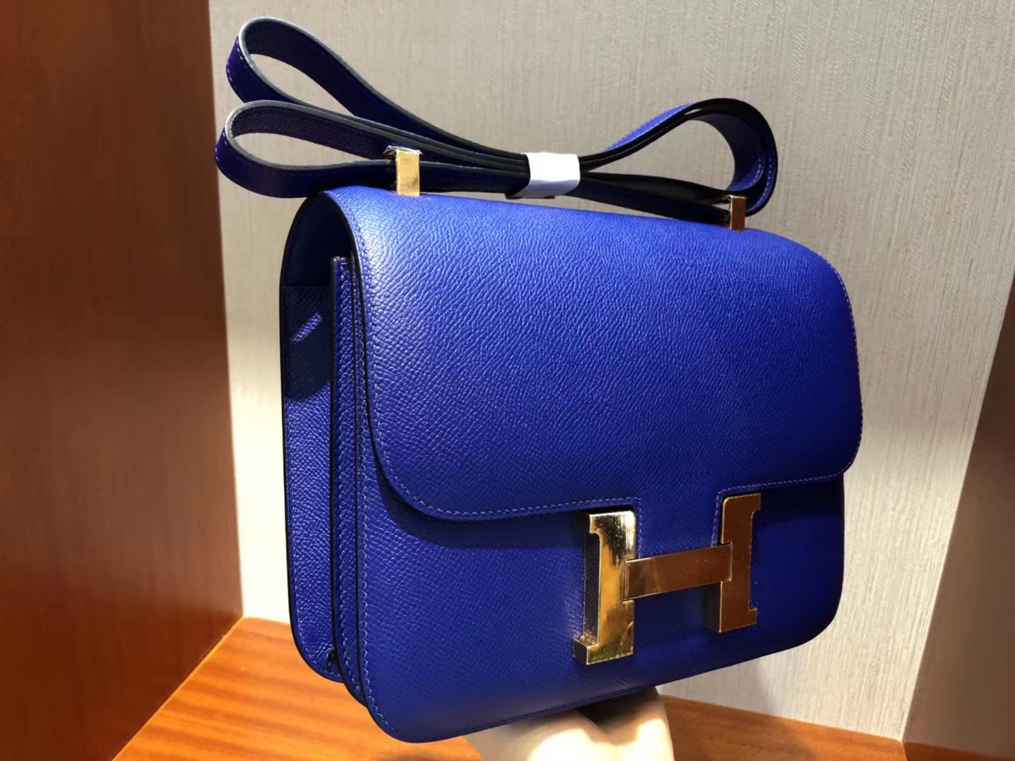 Fashion Hermes 7T Blue Eletric Epsom Calf Constance Bag24CM Gold Hardware