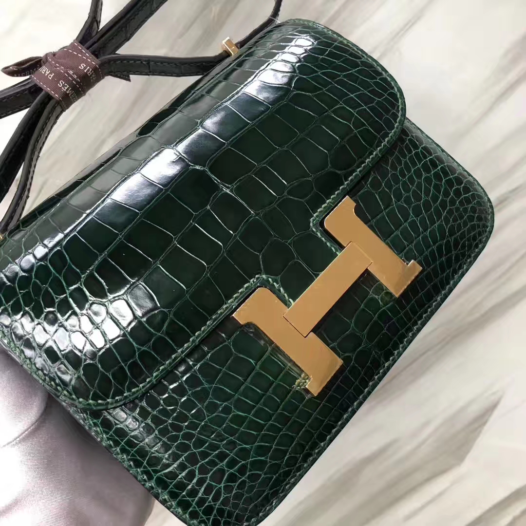 Stock Hermes Elegant CK67 Vert Fonce Alligator Shiny Crocodile Constance Bag18CM Gold Hardware