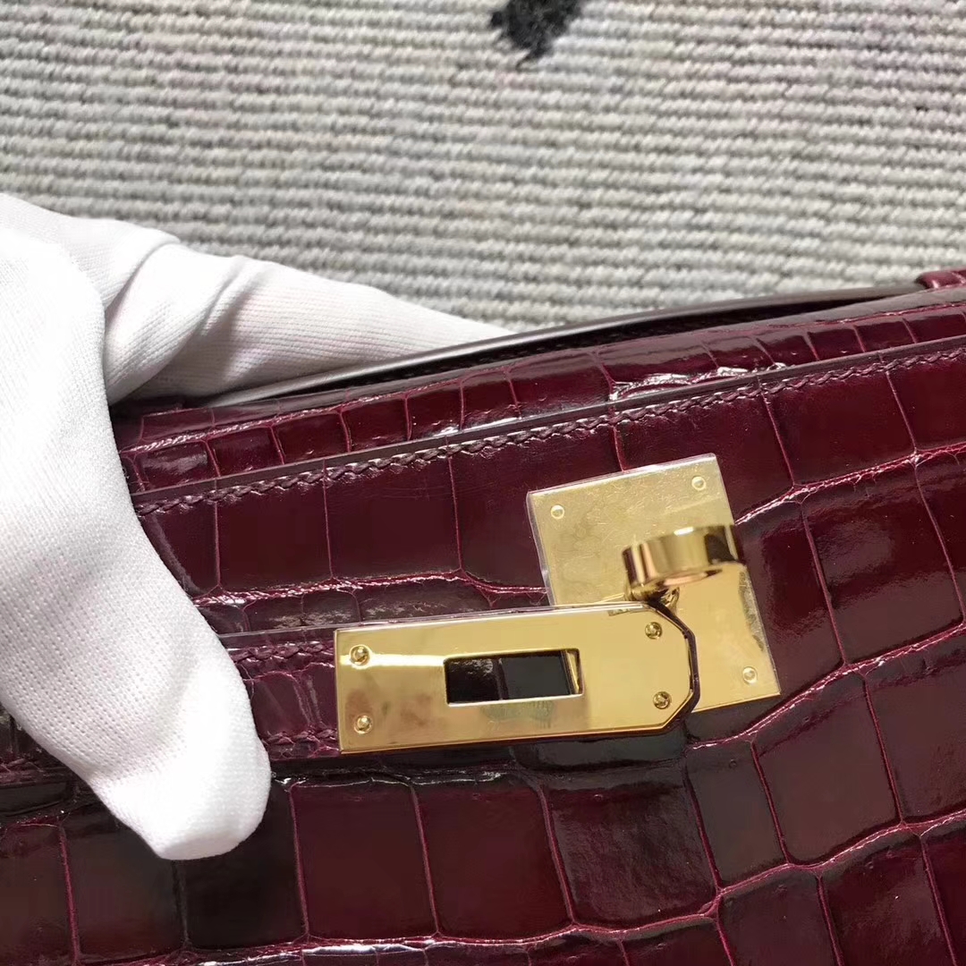 Wholesale Hermes Niloticus Shiny Crocodile Kelly Cut Evening Bag in Bordeaux