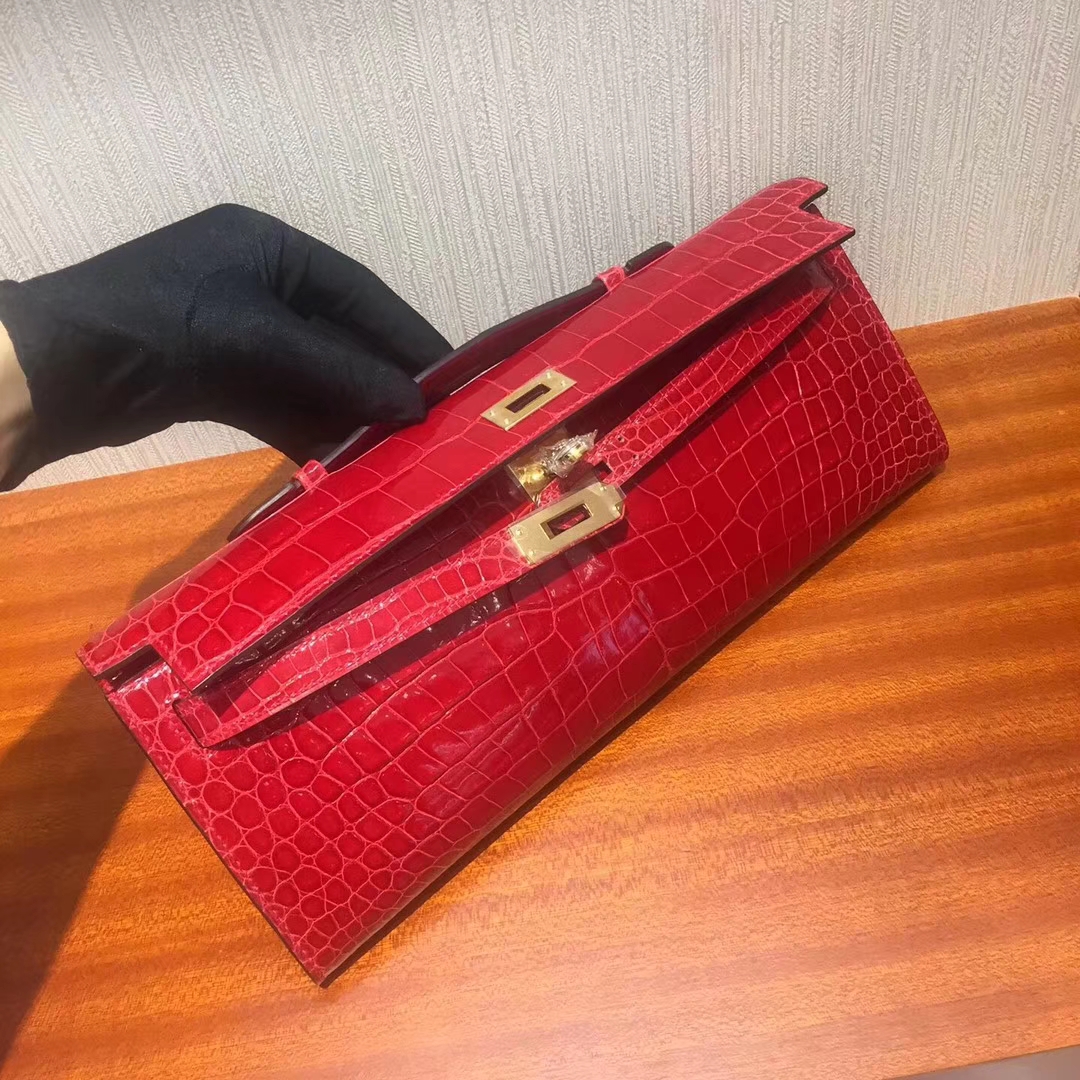 Luxury Hermes Shiny Crocodile Kelly Cut Evening Clutch Bag in Q5 Rouge Casaque